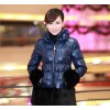 都莎羽绒服B12563 短款女式羽绒服毛圈下摆羽绒服厂家批发